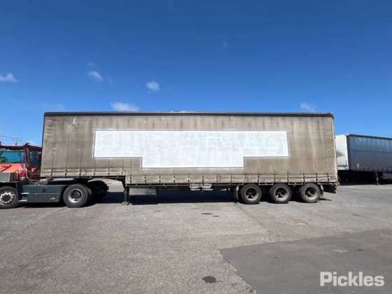 2000年式 サザンクロス トレーラー スタンダード トライアクスル