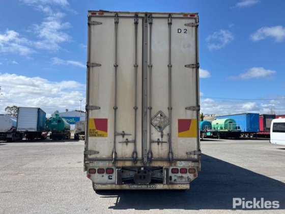 2000年式 サザンクロス トレーラー スタンダード トライアクスル