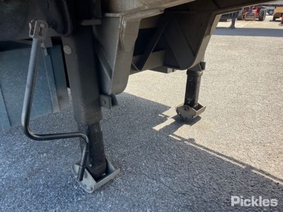 2000年式 サザンクロス トレーラー スタンダード トライアクスル