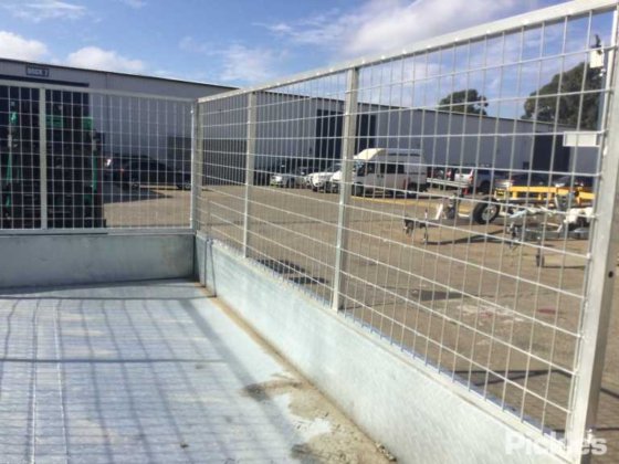 2025 绿色有限公司