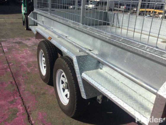 2025 绿色有限公司