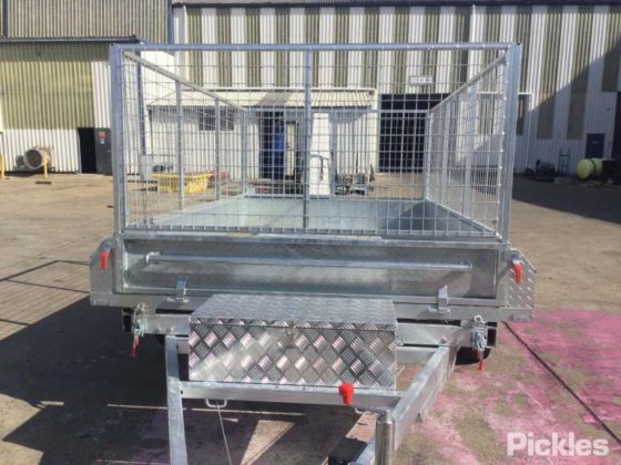 2025 绿色有限公司