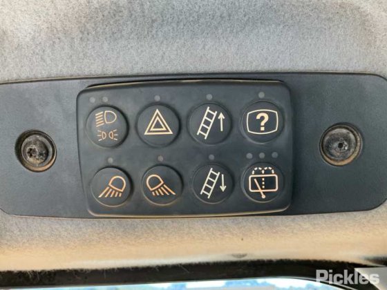 2014年式キャタピラー 627K