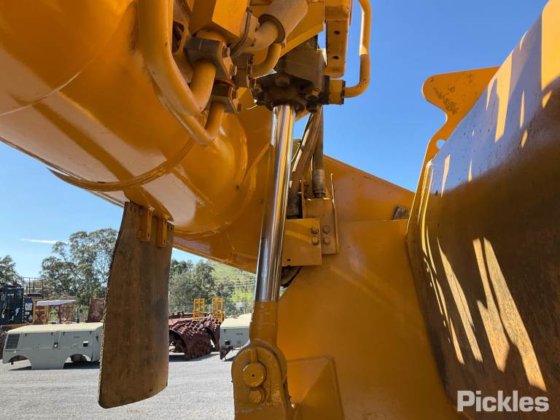 2014年式キャタピラー 627K