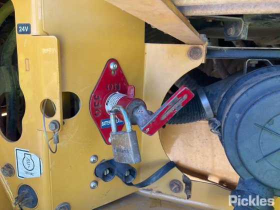 2014年式キャタピラー 627K