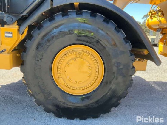 2014年式キャタピラー 627K