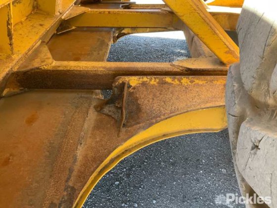 2014年式キャタピラー 627K