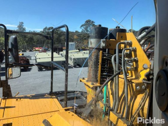 2014年式キャタピラー 627K