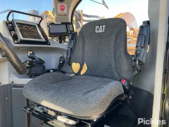 2014年式キャタピラー 627K