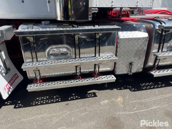 2015款肯沃斯T409