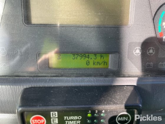 2013年 クマツ WA600-6