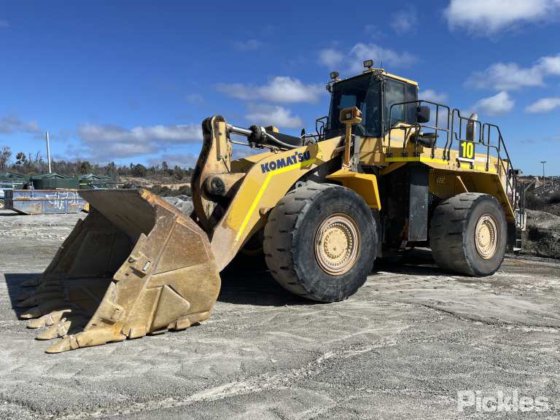 2013年 クマツ WA600-6