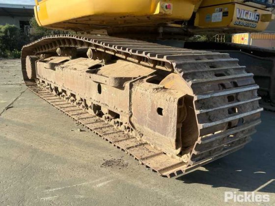 2018年小松PC228USLC-11