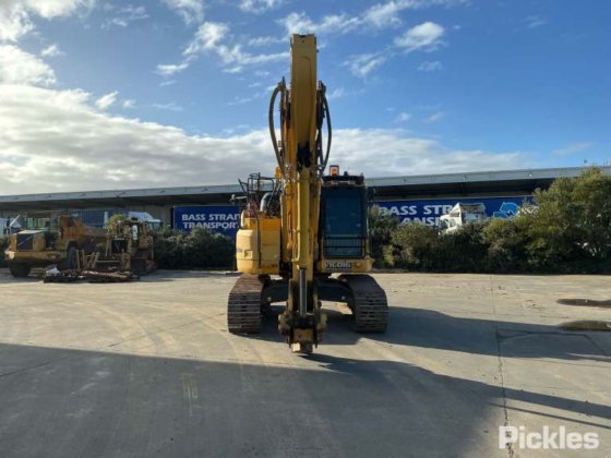 2018年小松PC228USLC-11