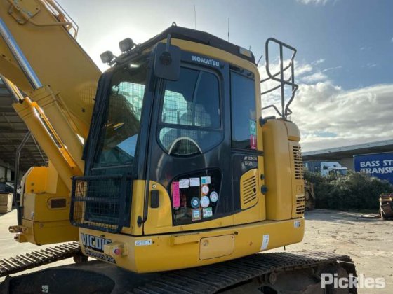 2018年小松PC228USLC-11