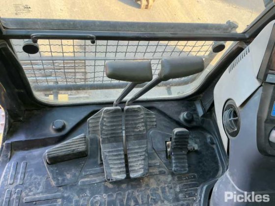 2018年小松PC228USLC-11