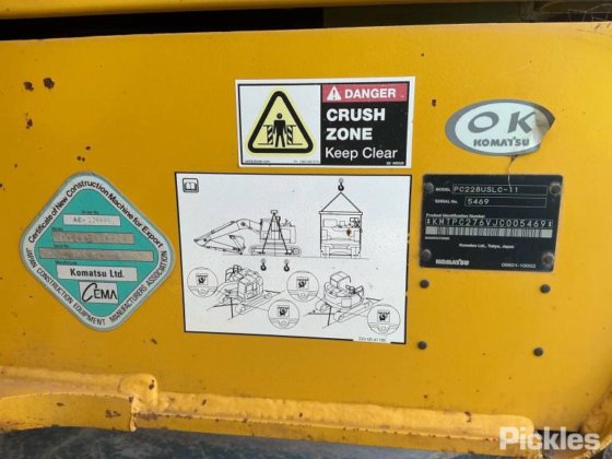 2018年小松PC228USLC-11