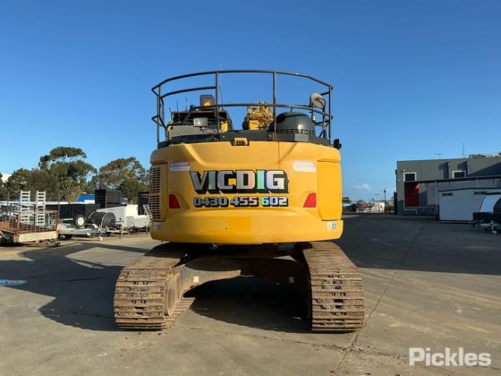 2018年小松PC228USLC-11