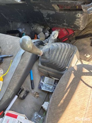 2002年式 三菱キャンター