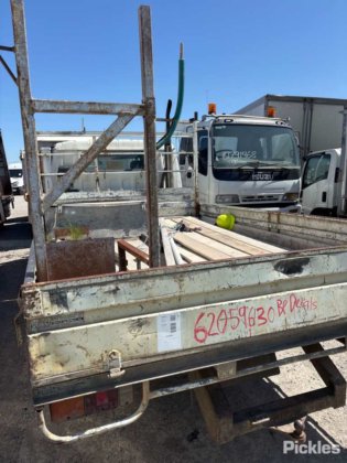 2002年式 三菱キャンター