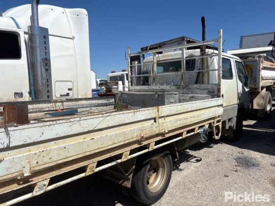 2002年式 三菱キャンター