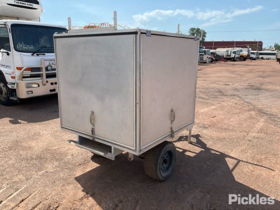 カスタムメイド