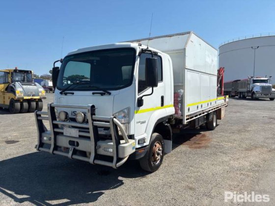 2017款五十铃FRR 110-260