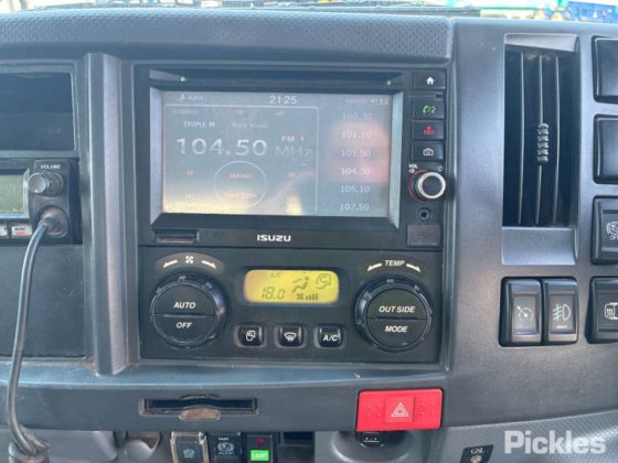 2017款五十铃FRR 110-260