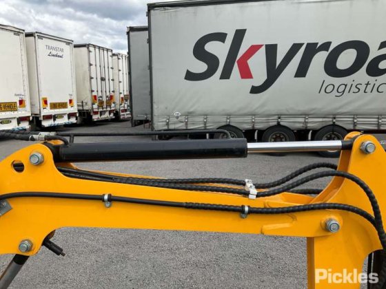 2024 パドック SPEX17SS