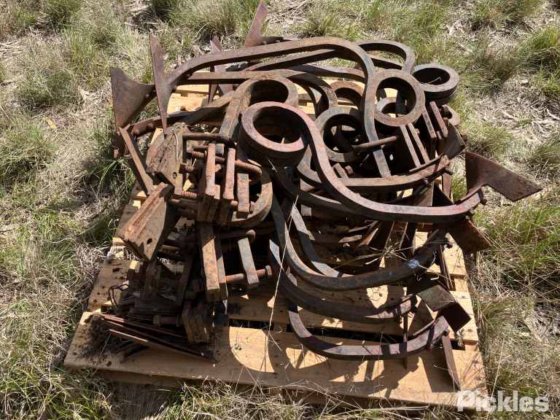 プラウ・タイン・パレット - 合計16タイン