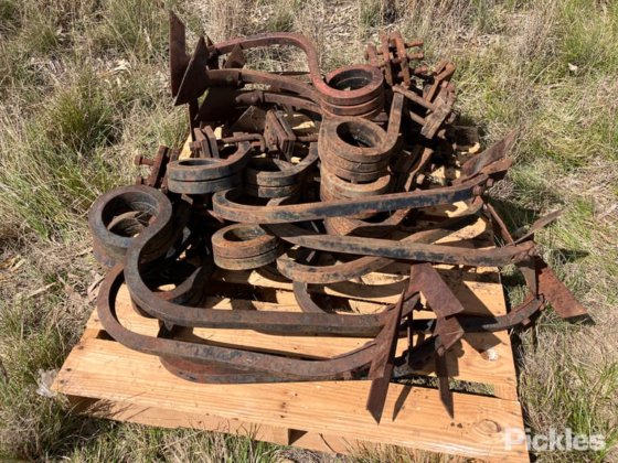 プラウ・タイン・パレット - 合計16タイン