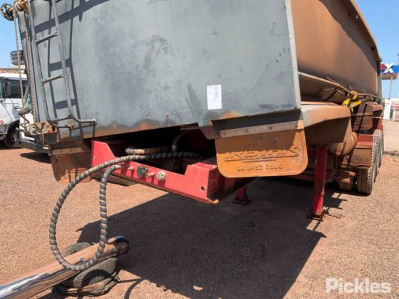 2018 Tristar 后翻斗车