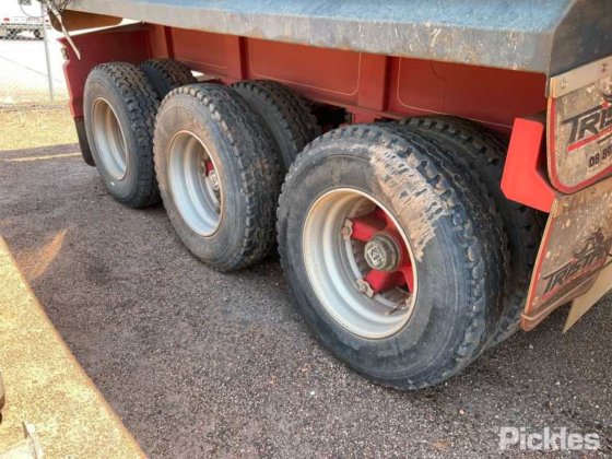 2018 Tristar 后翻斗车