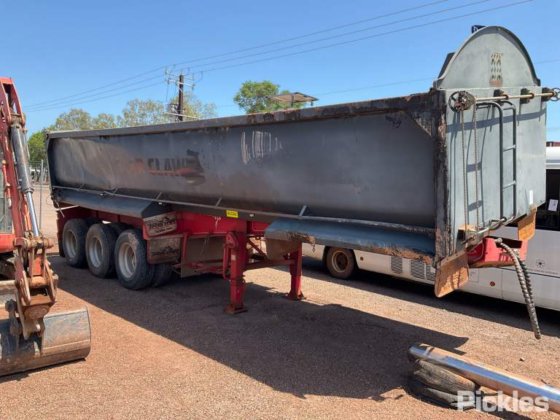 2018 Tristar 后翻斗车