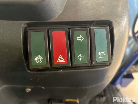 2023年型トライデント904