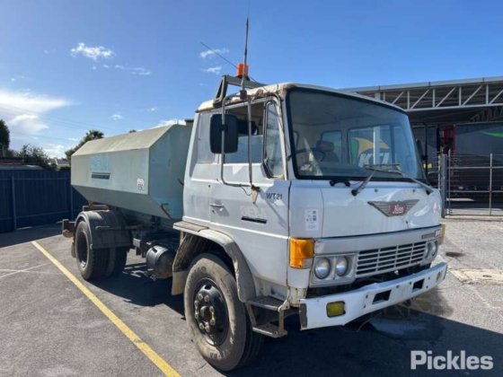 1986年式 日野 FF172