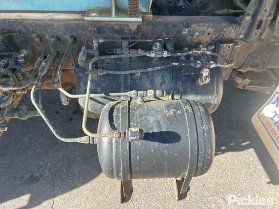 1986年式 日野 FF172