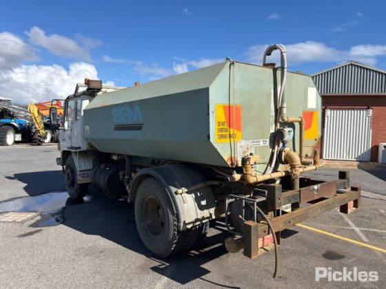 1986年式 日野 FF172