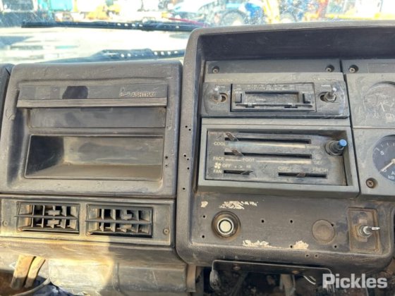 1986年式 日野 FF172