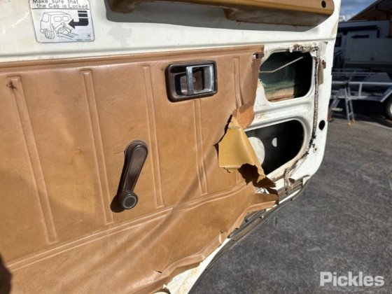 1986年式 日野 FF172