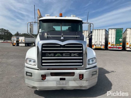 2018年麦克花岗岩