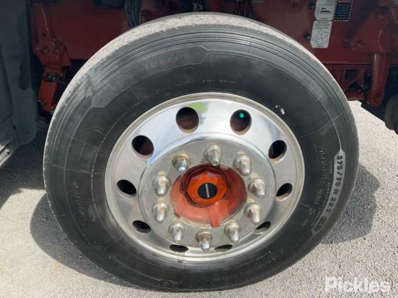 2018年麦克花岗岩