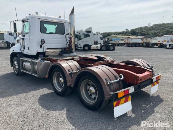 2018年麦克花岗岩