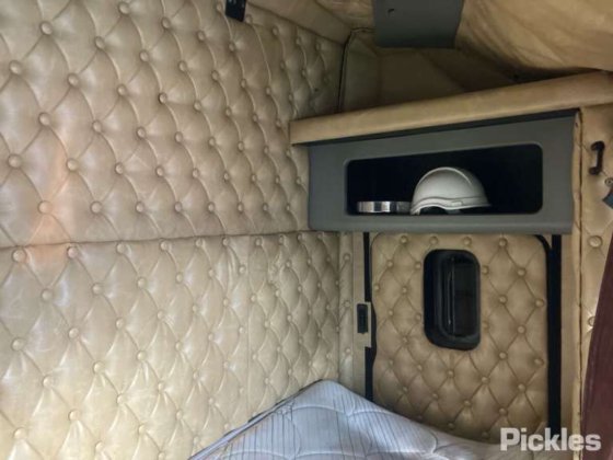 2003年肯沃斯T404