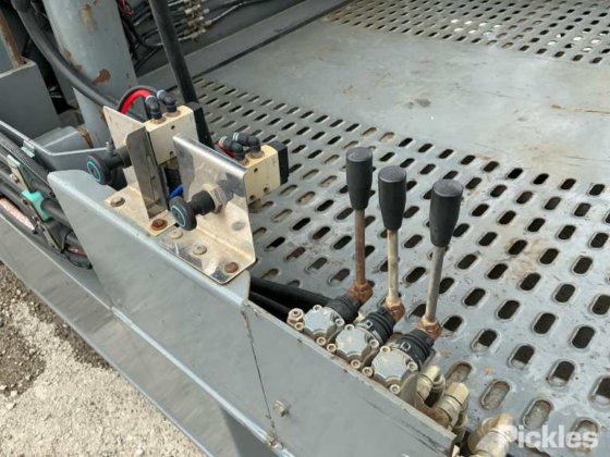 2020 顶置启动拖车双轮