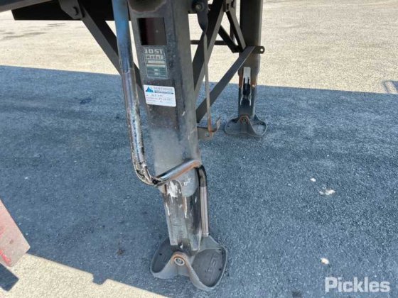 2011年OPhee三轴半挂车