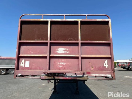 2011年OPhee三轴半挂车