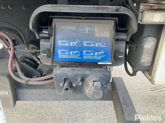 2019年式ボルボ FE280