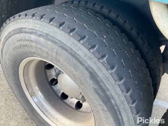 2019年式ボルボ FE280