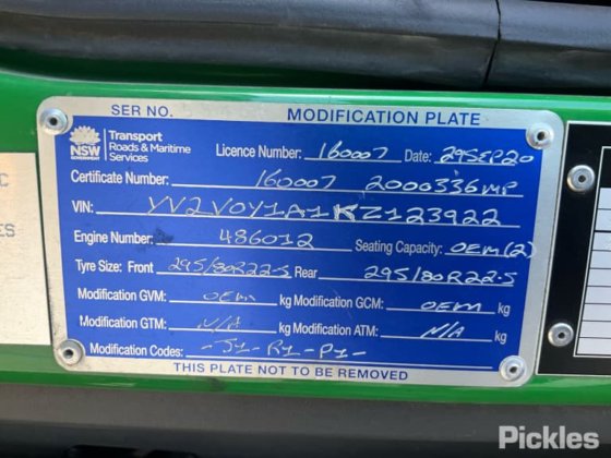 2019年式ボルボ FE280